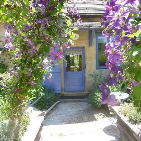 Gite Lamarmette, Tout Confort, Calme , Piscine Privative, Borne Ve, Naturisme Nyaraló